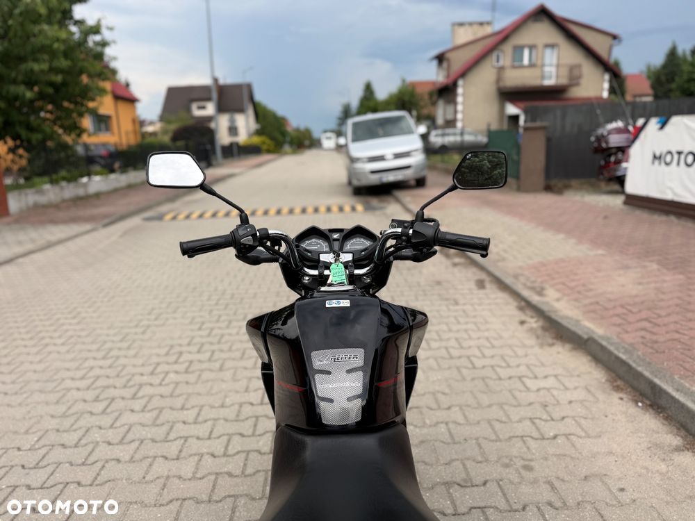 Honda CB - 16