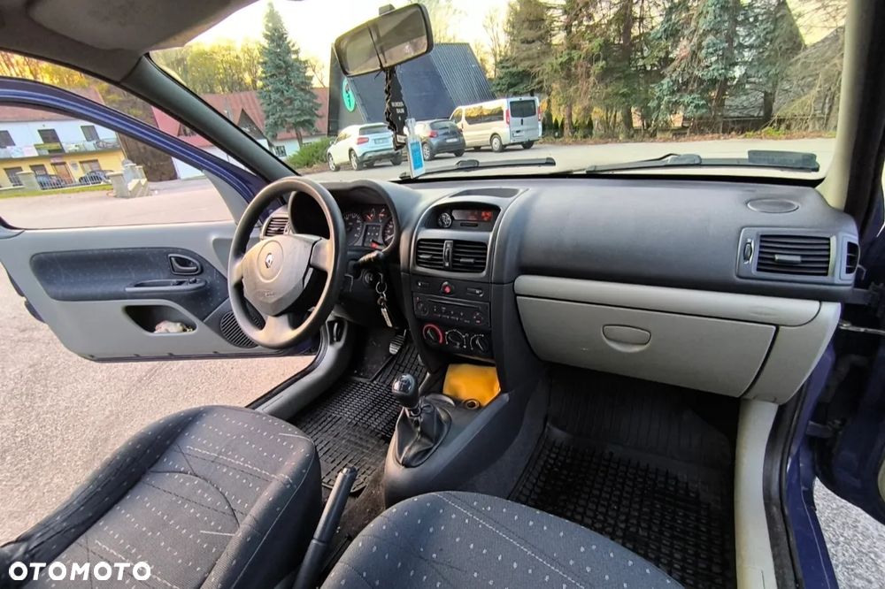 Renault Clio 1.2 Campus Access - 12