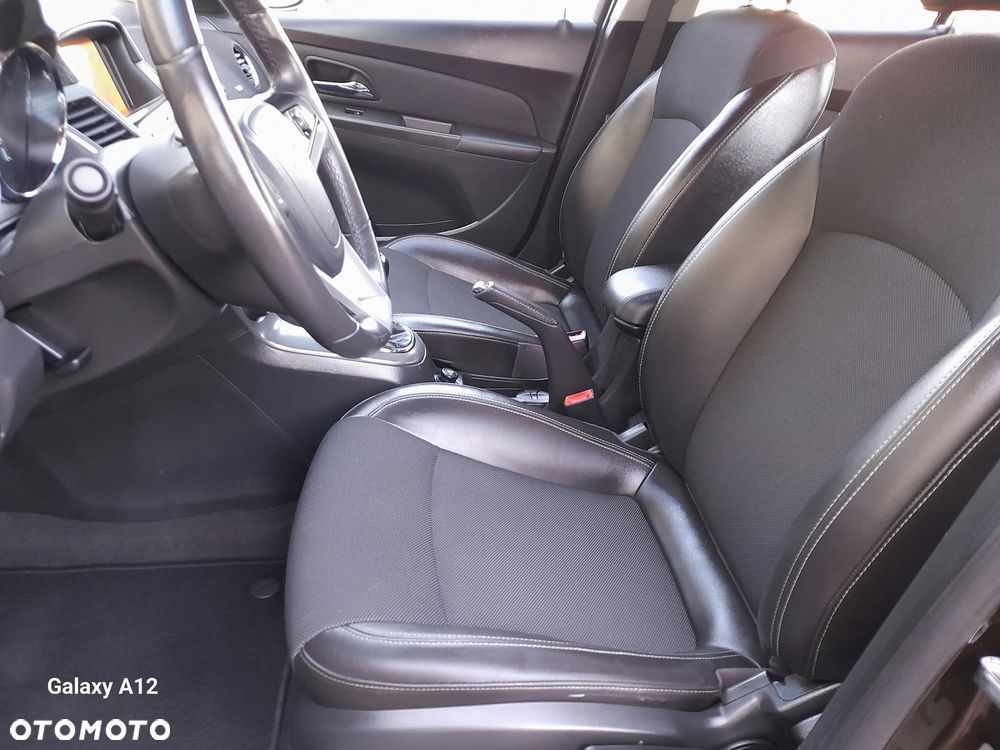Chevrolet Cruze 1.4 T LTZ - 15
