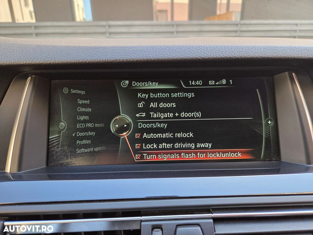 BMW Seria 5 520d xDrive - 26