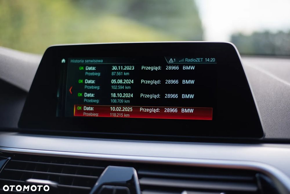 BMW Seria 5 520d xDrive - 30