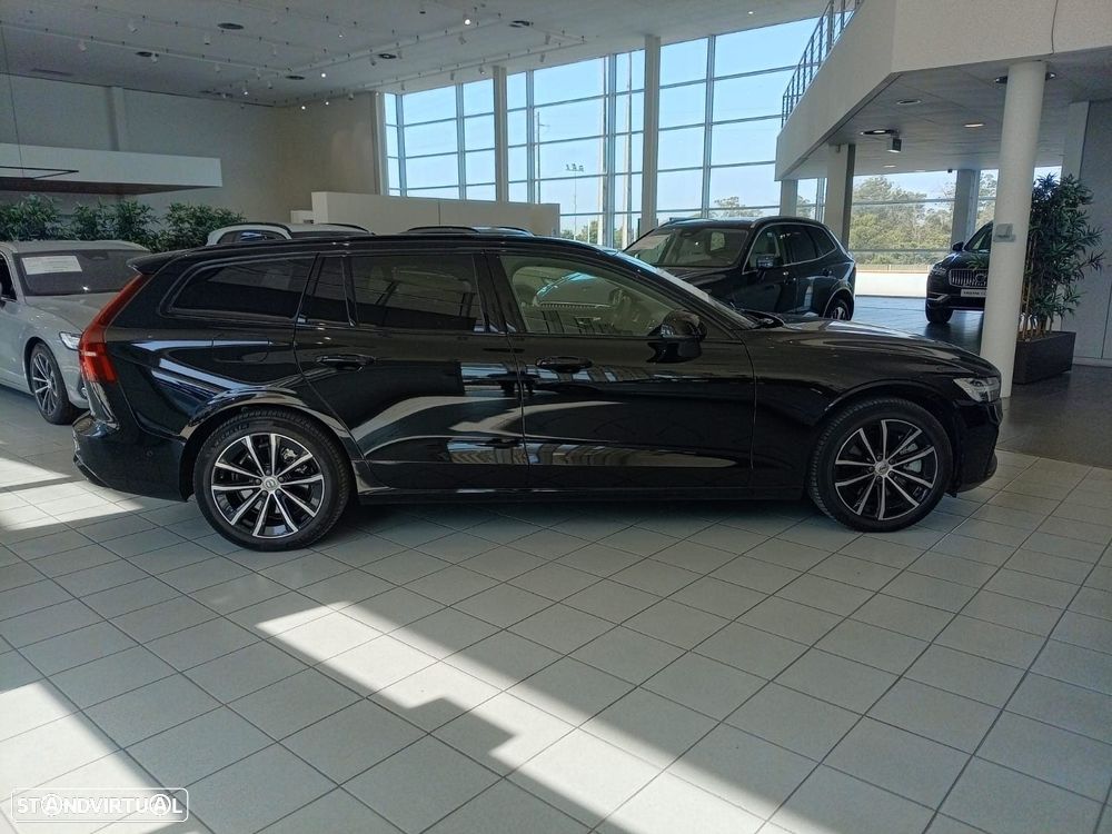 Volvo V60 2.0 T6 AWD TE Plus Dark - 11