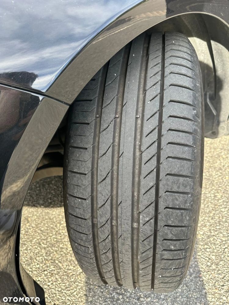 Mercedes-Benz Klasa E 220 BlueTEC 9G-TRONIC Classic - 12