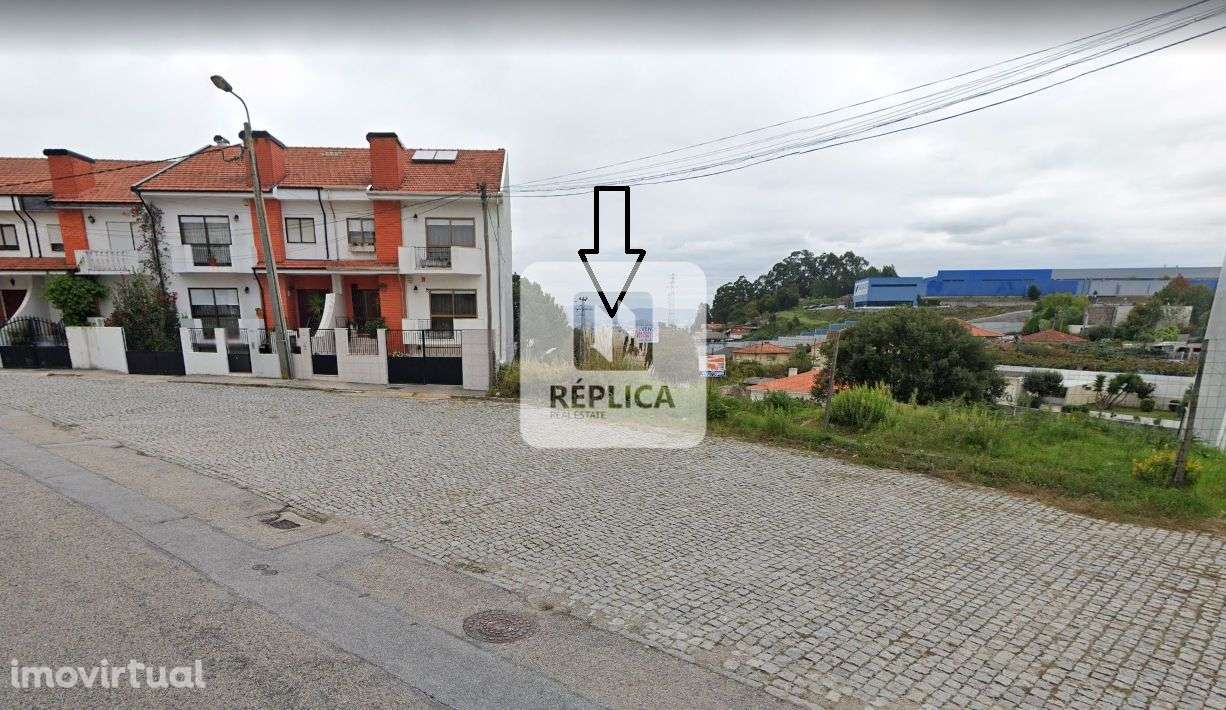 Terreno Urbano para construção de Moradia com três frentes em Pedroso - Grande imagem: 2/12