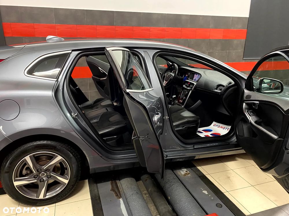 Volvo V40 D3 RDesign - 28