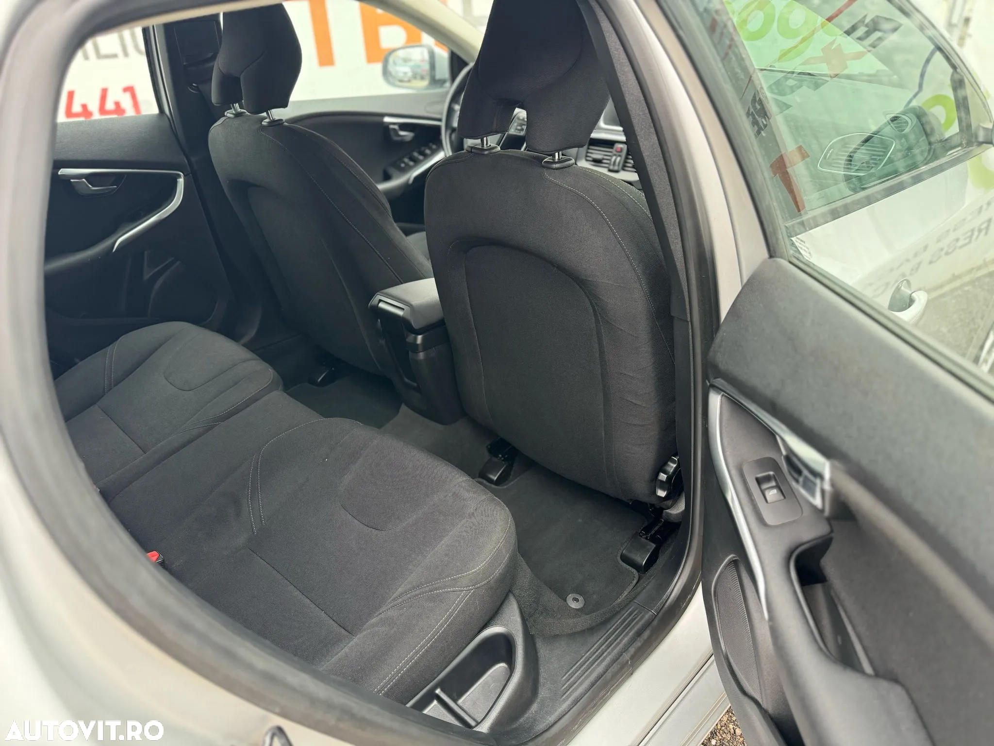 Volvo V40 D2 - 26