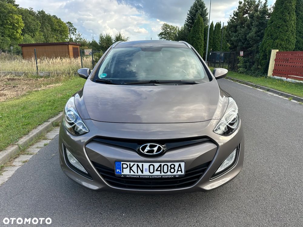 Hyundai i30 i30cw 1.4 Advantage - 8