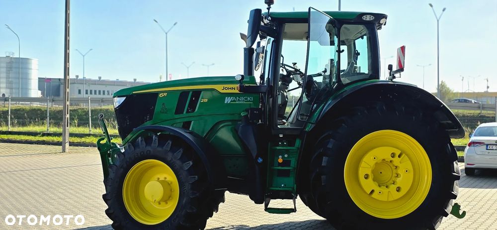John Deere 6R 215 - 8