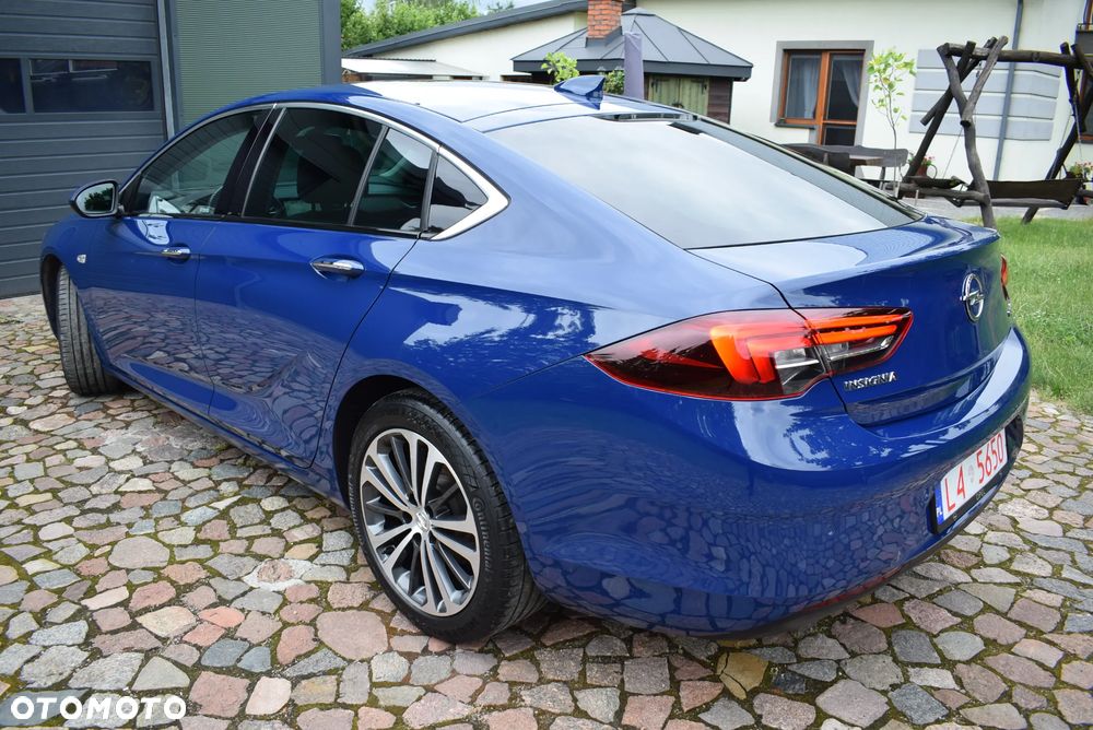 Opel Insignia - 10