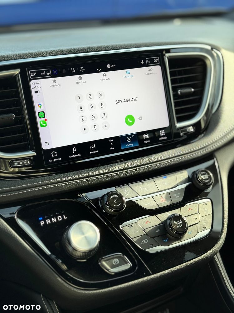 Chrysler Pacifica - 20