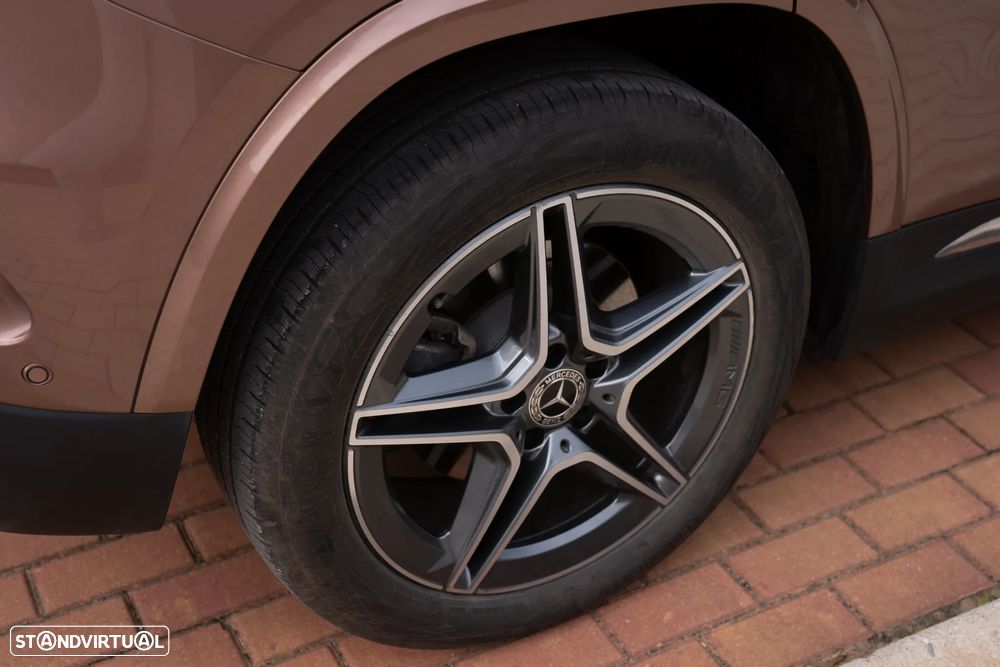 Mercedes-Benz GLA 250 e AMG Line - 19