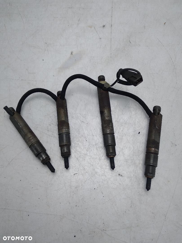 WTRYSK WTRYSKIWACZ 1.9 TDI VOLKSWAGEN GOLF IV 038130201F 038130201G