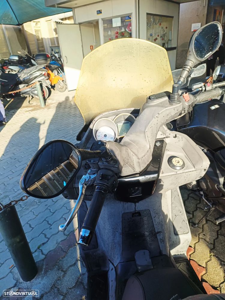 Kymco Downtown Downton - 5