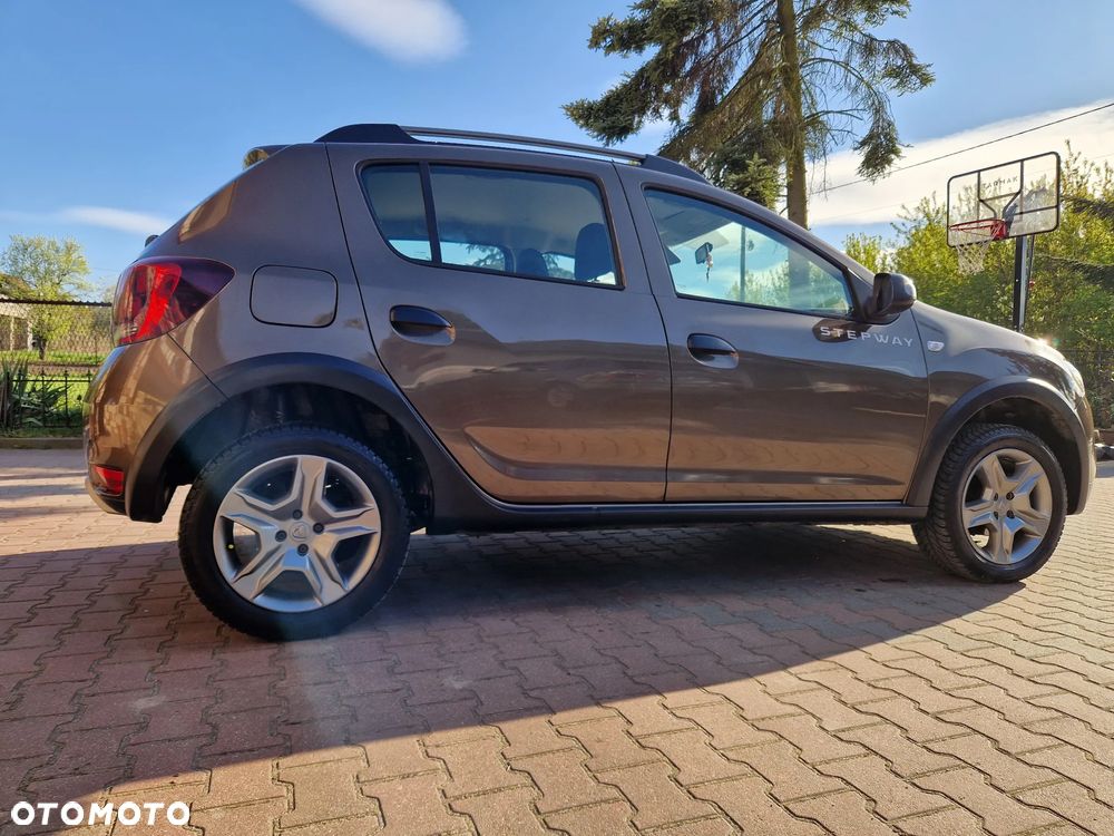Dacia Sandero Stepway 1.0 TCe Laureate S&S - 9