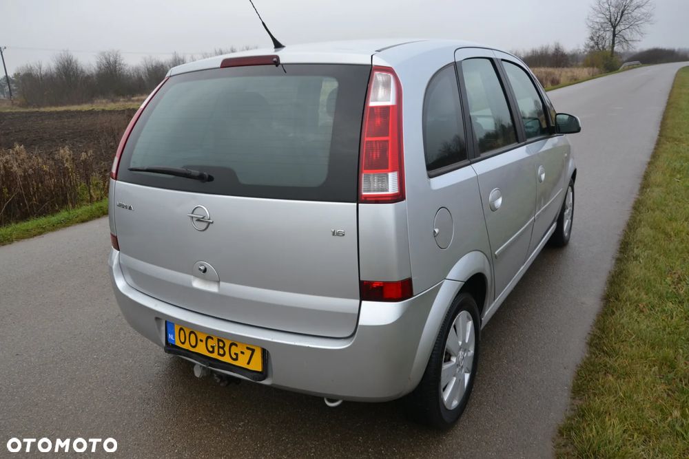 Opel Meriva 1.6 16V Enjoy - 15