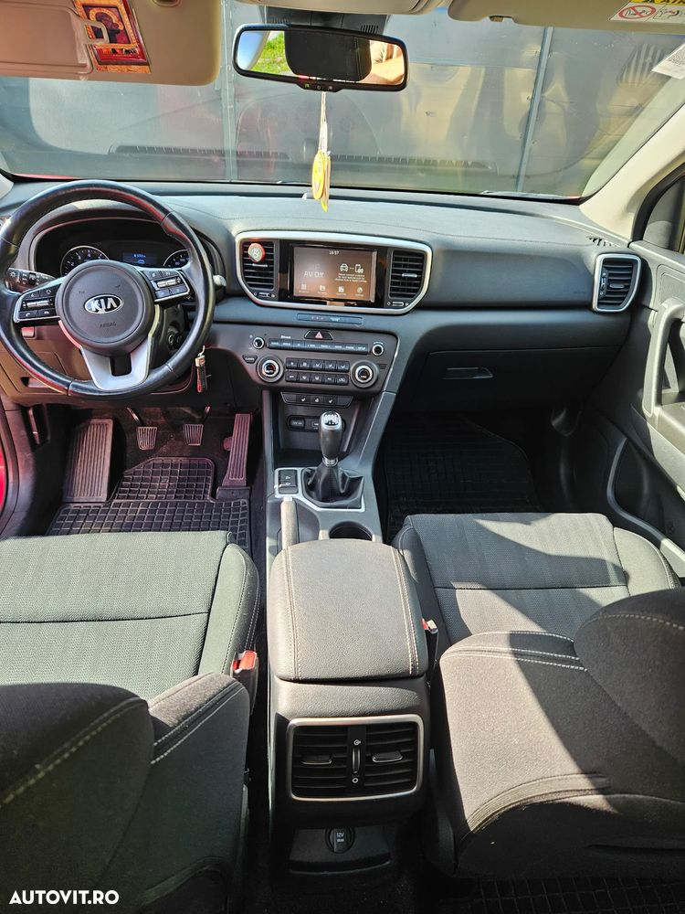 Kia Sportage 1.6 GDI 6MT 4x2 Style - 13