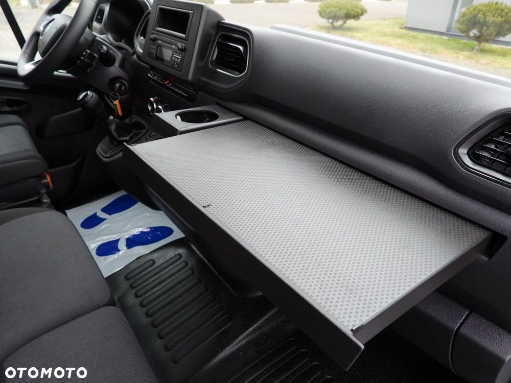 Renault MASTER PLANDEKA 10 PALET WEBASTO TEMPOMAT PNEUMATYKA KLIMATYZACJA  165KM - 39