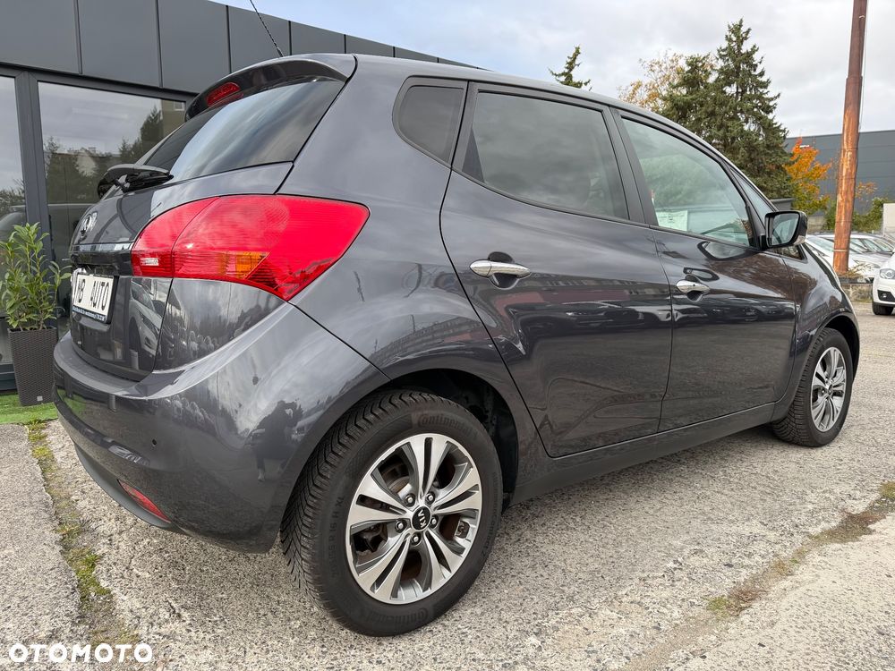 Kia Venga 1.4 CVVT Dream Team Edition - 9