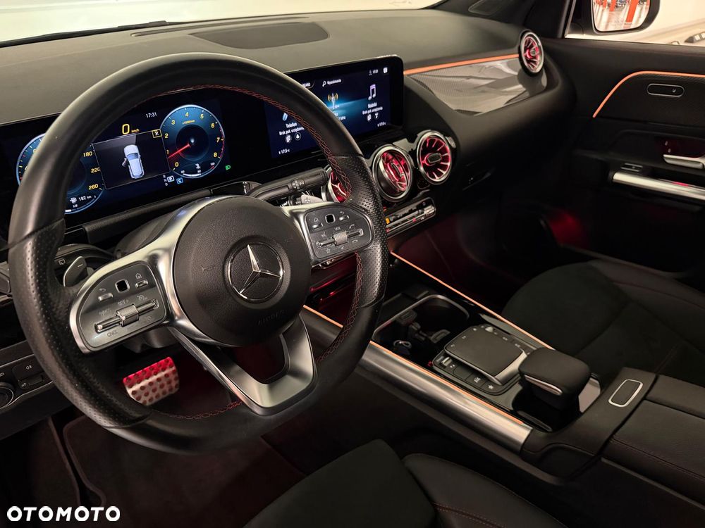 Mercedes-Benz GLA 250 AMG Line - 22