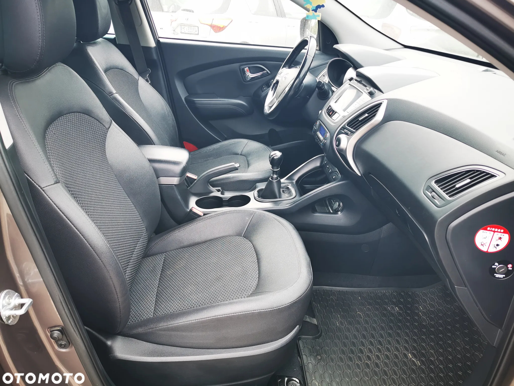 Hyundai ix35 2.0 CRDi 4WD Premium - 14