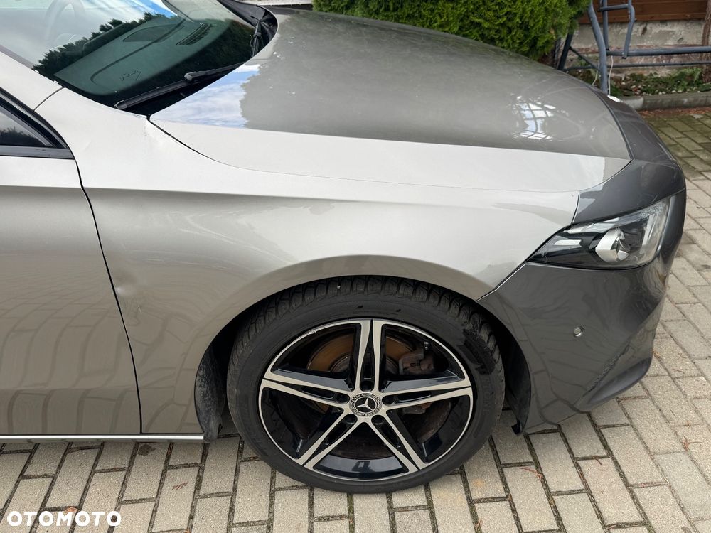 Mercedes-Benz Klasa A 180 d 7G-DCT Edition 19 - 6