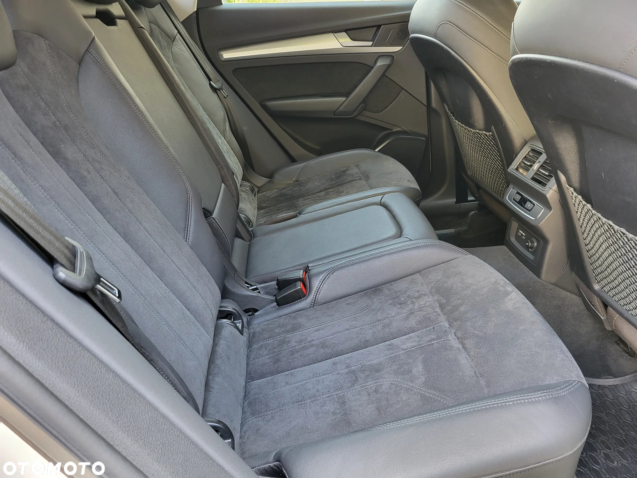 Audi Q5 55 TFSI e Quattro S tronic - 17