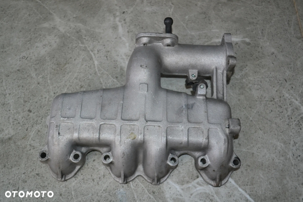 VW AUDI SEAT SKODA 1,9 TDI KOLEKTOR SSĄCY 038129713J