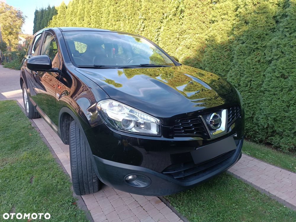 Nissan Qashqai - 2