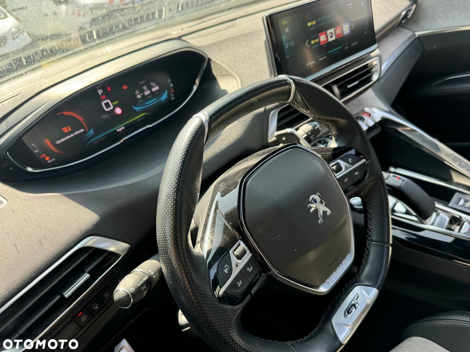 Peugeot 3008 Plug-In Hybrid 225 e-EAT8 GT - 11