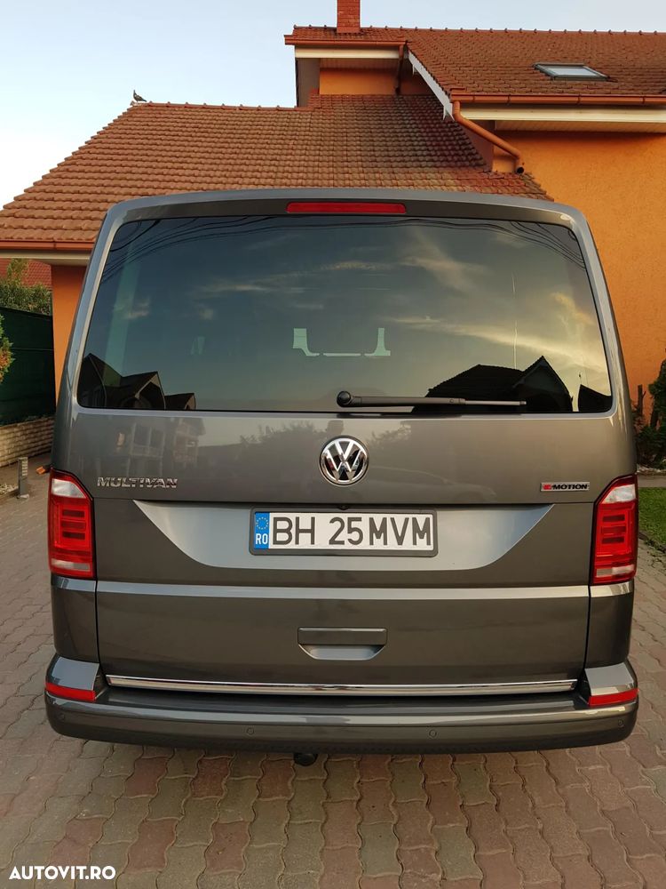 Volkswagen Multivan - 11