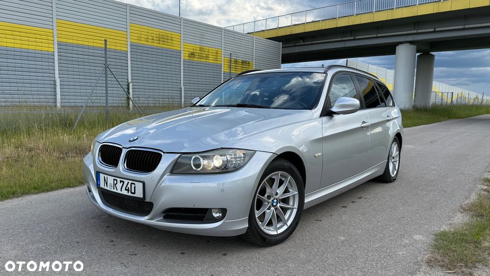BMW Seria 3 320d DPF - 1