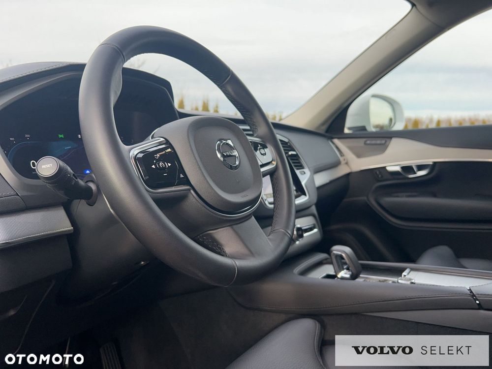 Volvo XC 90 - 12