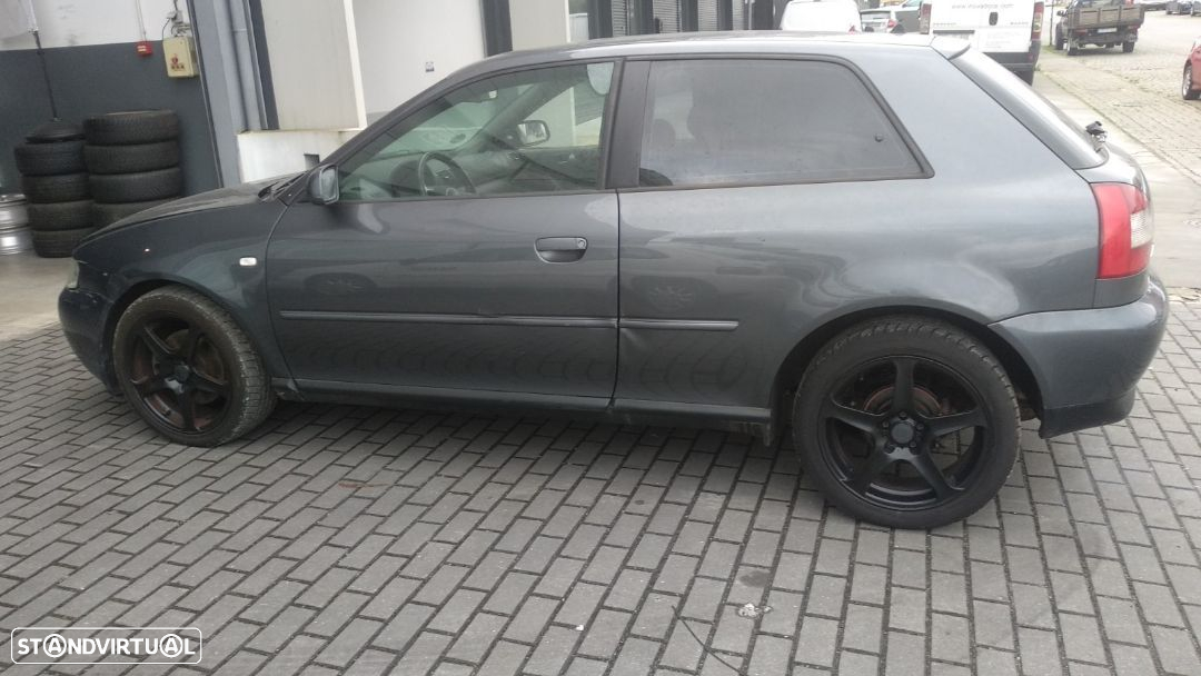 Tablier Audi A3 8L xenon 1.9 tdi 130cv de 2002 - 2