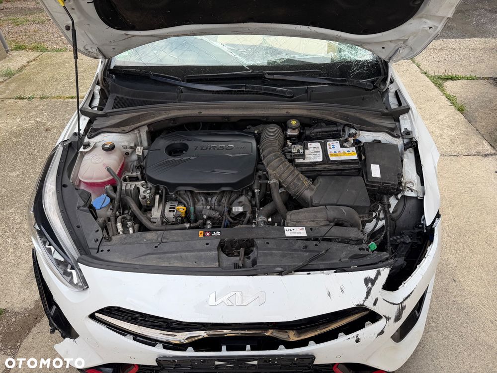 Kia ProCeed 1.6 T-GDI DCT7 OPF GT - 32