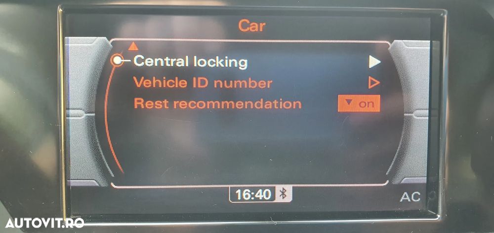 Audi A4 Avant 2.0 TDI DPF quattro S tronic Attraction - 36