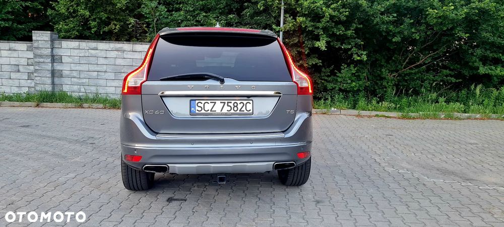 Volvo XC 60 T5 Drive-E Ocean Race - 6