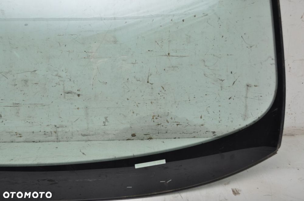 FORD FIESTA MK8 SZYBA PRZÓD PRZEDNIA CZOŁOWA 17R - 9