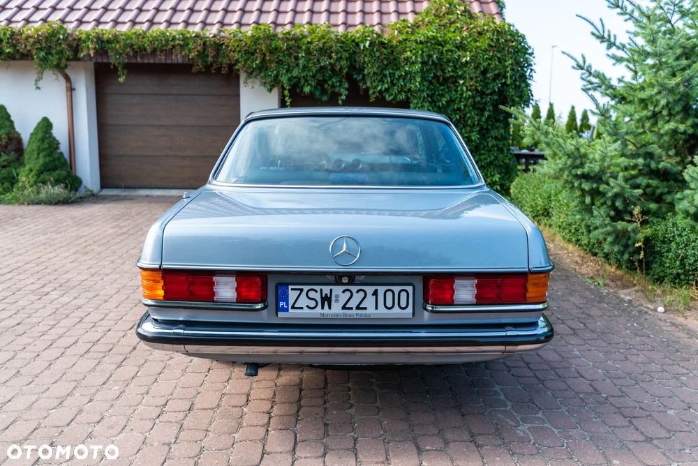 Mercedes-Benz W123 - 4