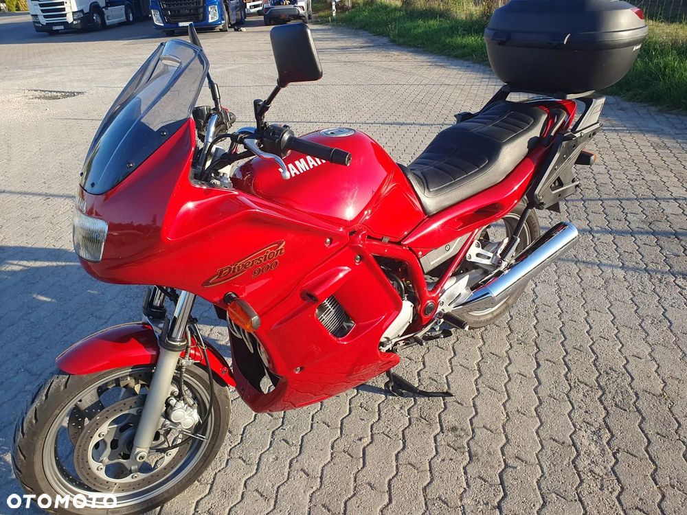 Yamaha XJ - 16