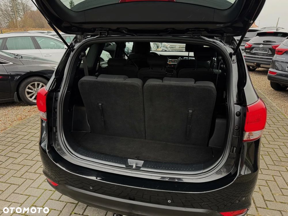 Kia Carens 1.7 CRDi 115 Dream-Team Edition - 10