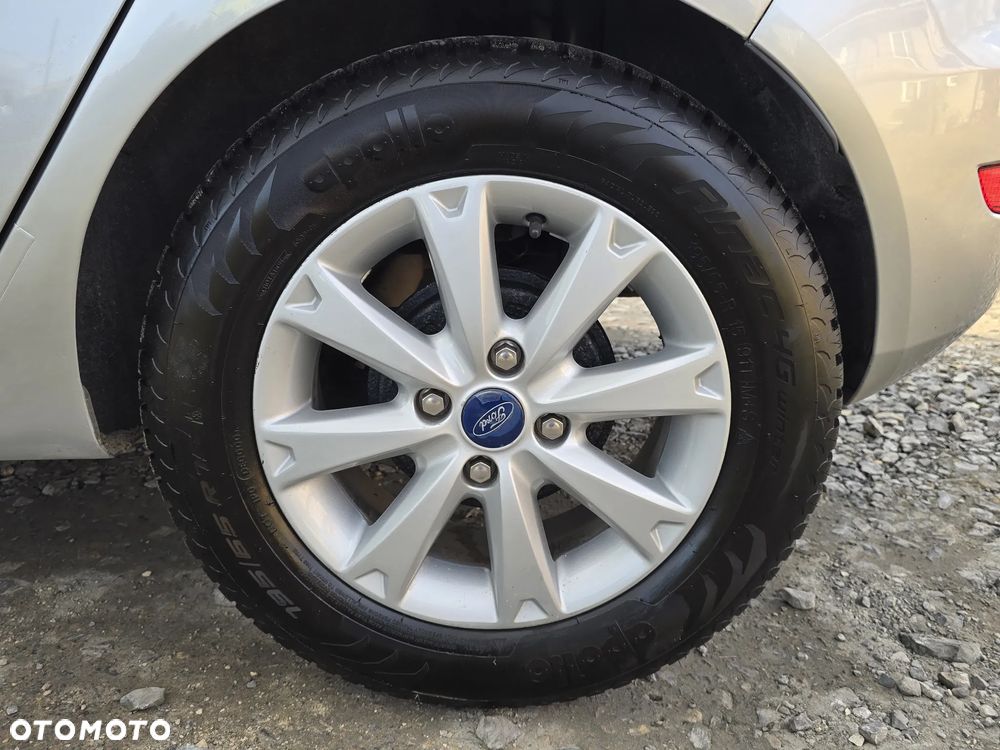 Ford Fiesta 1.4 Titanium - 38