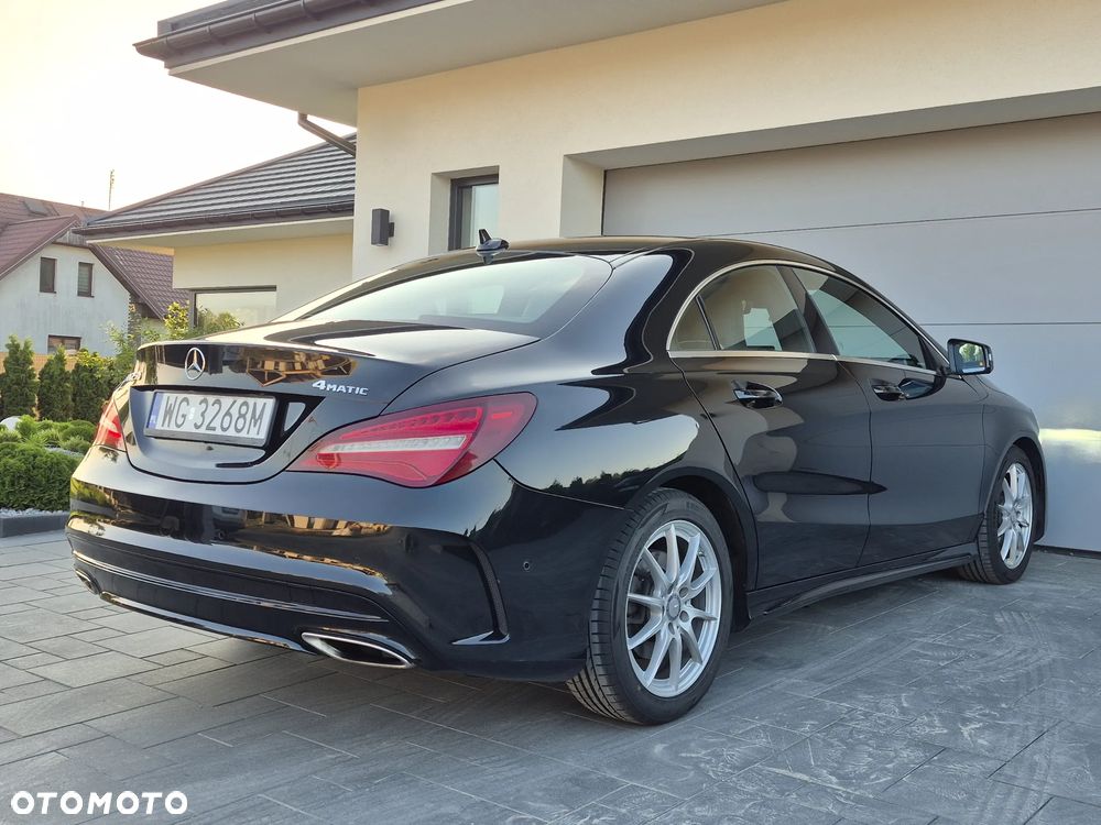 Mercedes-Benz CLA 250 4Matic 7G-DCT - 5