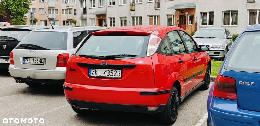 Ford Focus 1.4 Ambiente - 3