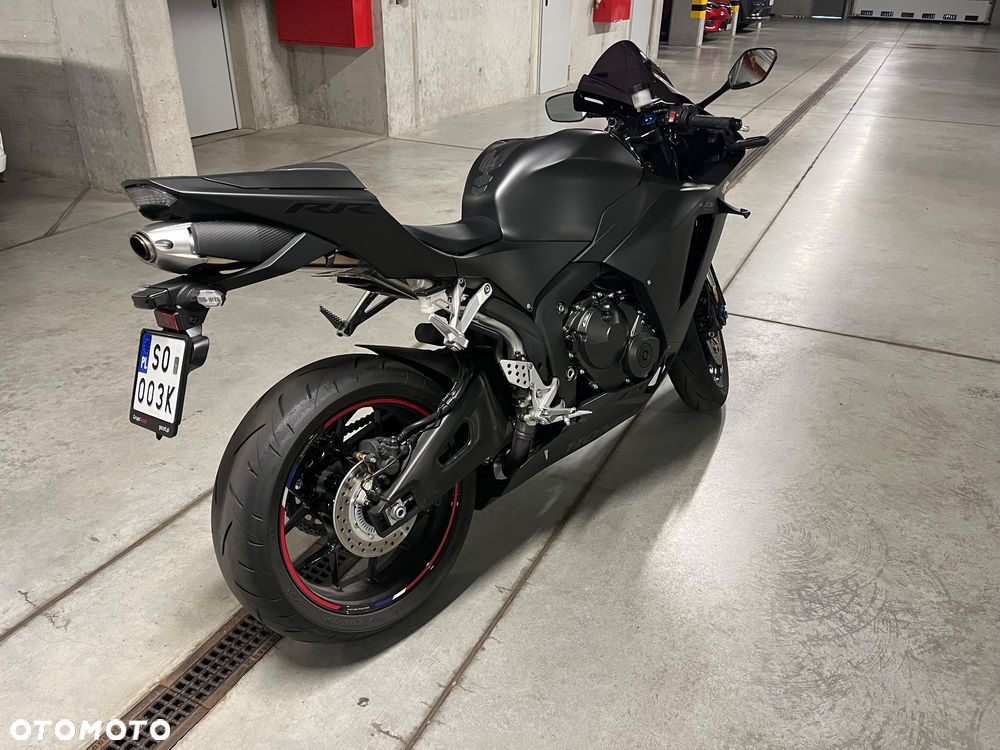 Honda CBR - 8