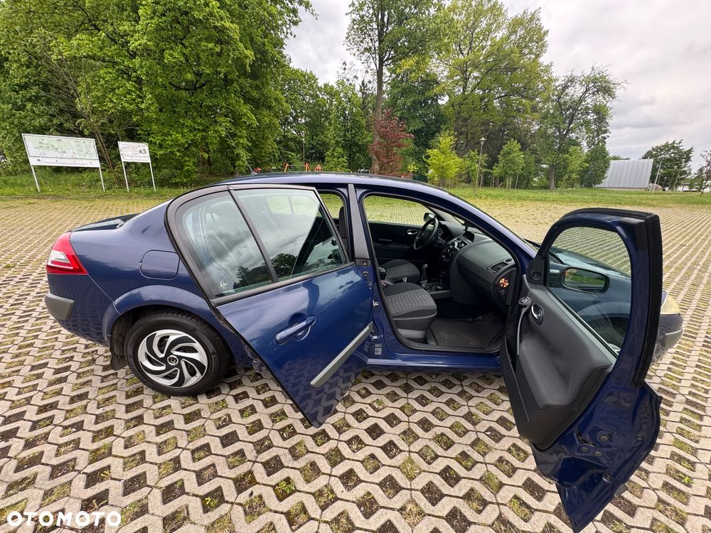 Renault Megane 1.5 dCi Confort Authentique - 21