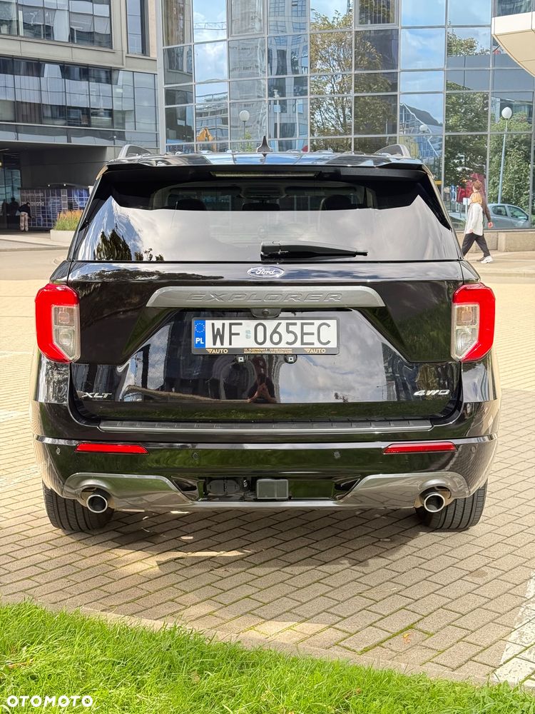 Ford Explorer - 5