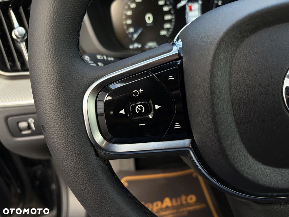 Volvo XC 60 - 23