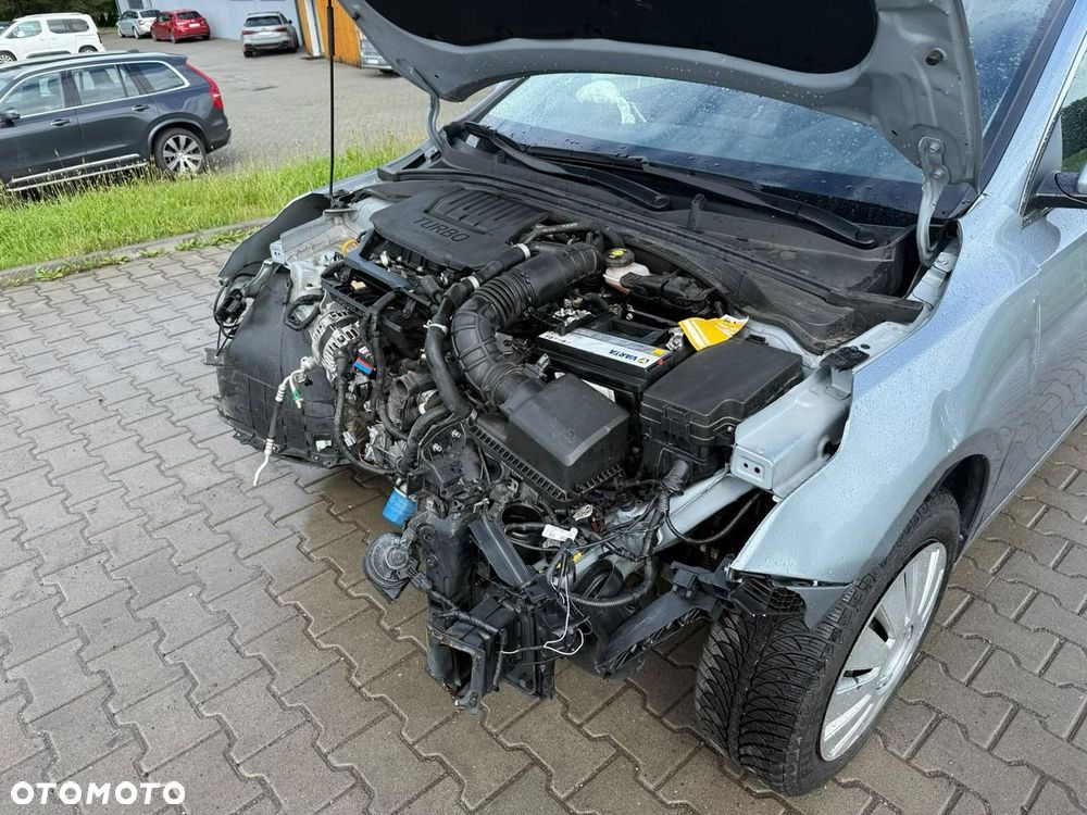 Kia Ceed 1.5 T-GDI Business Line - 10