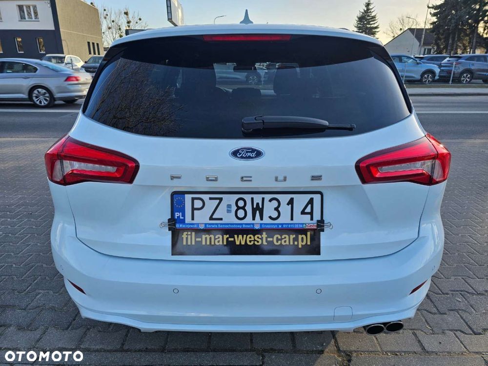 Ford Focus - 13