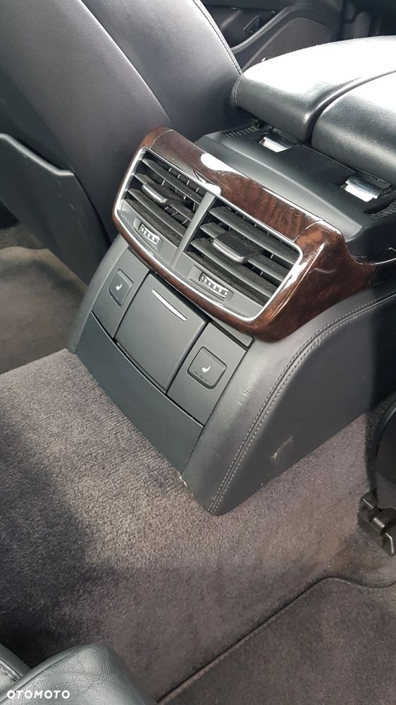 Audi A8 3.0 TDI DPF quattro tiptronic - 9